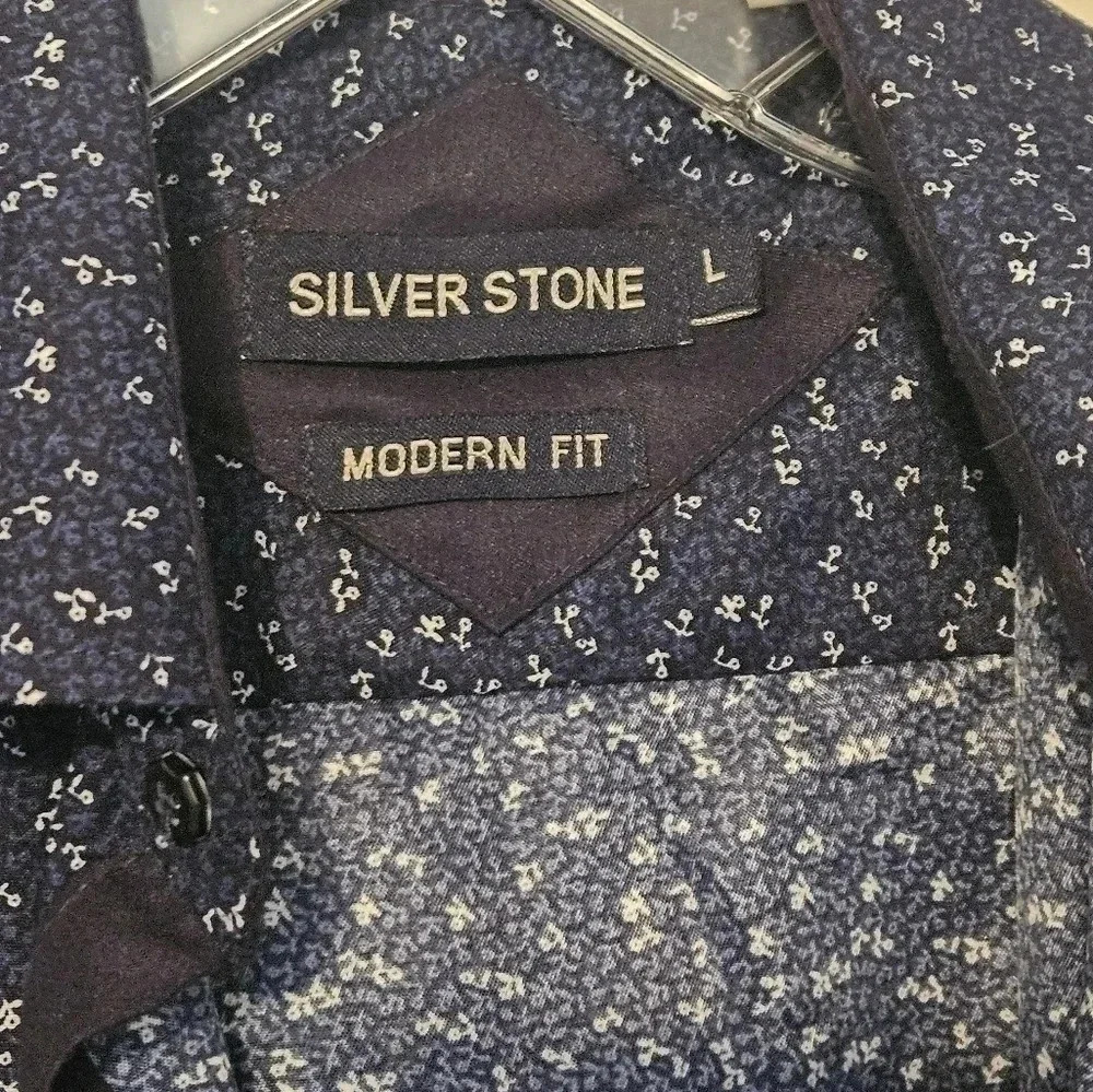 SILVERSTONE MODERN FIT Short Sleeve Button Down Size Large EUC - Picture 4 of 7